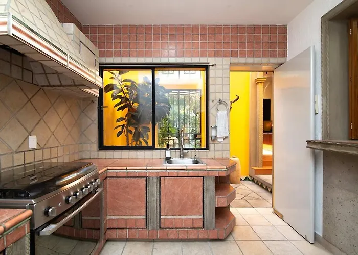 Casa Del Sol 4 Bedrooms Garden For 8 Guests Apartment