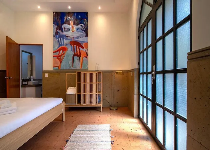 Apartment Casa Del Sol 4 Bedrooms Garden For 8 Guests *