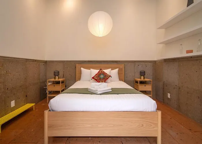 Apartment Casa Del Sol 4 Bedrooms Garden For 8 Guests *